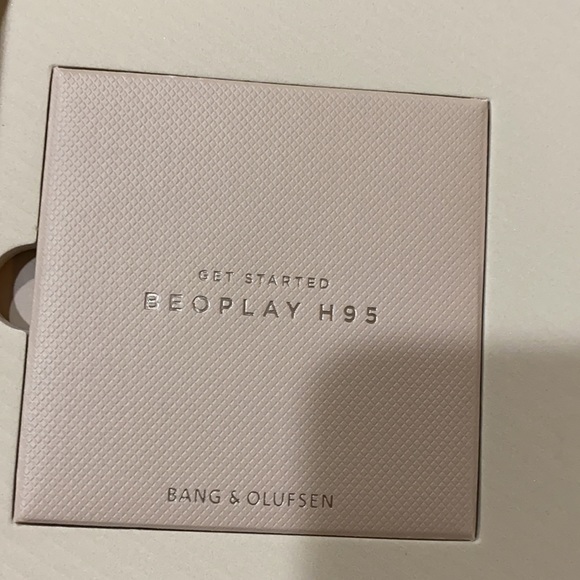 Luxury headphones - Picture 3 of 14